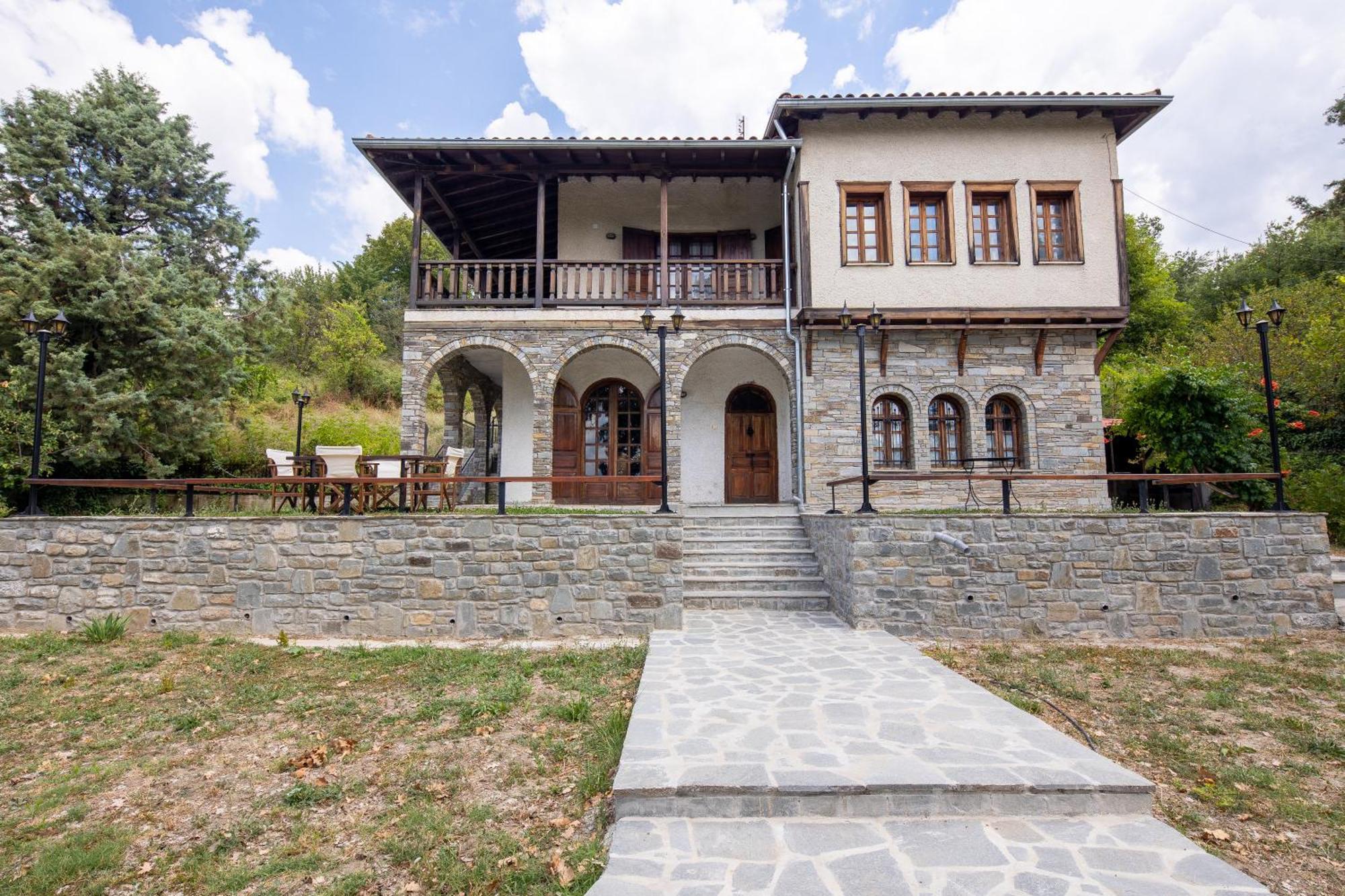 גרבנה Zenios Dionysos - Traditional Villa מראה חיצוני תמונה