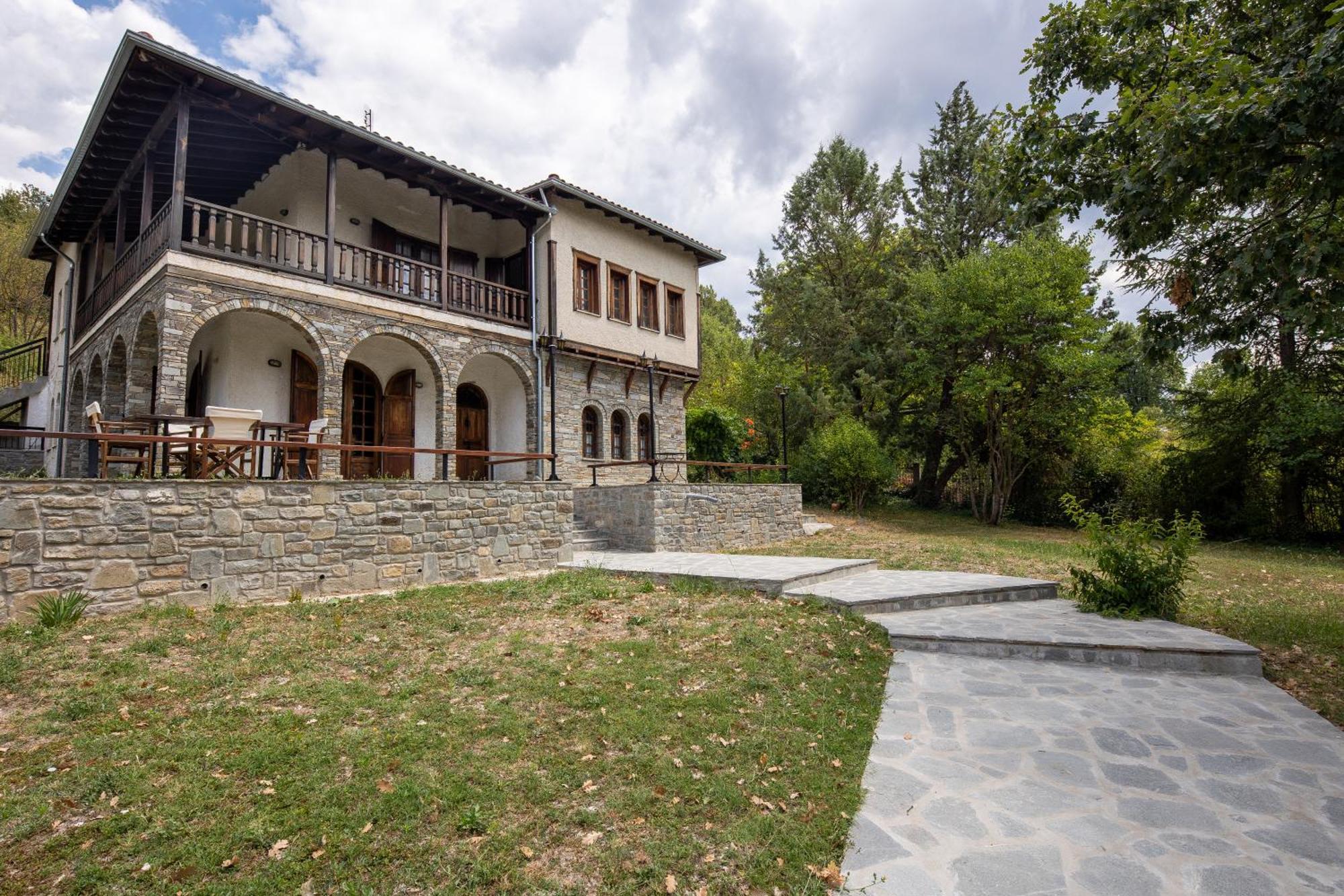 גרבנה Zenios Dionysos - Traditional Villa מראה חיצוני תמונה